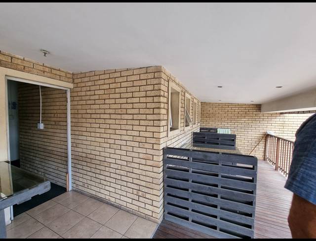 10,614M² WAREHOUSE TO LET IN MOBENI